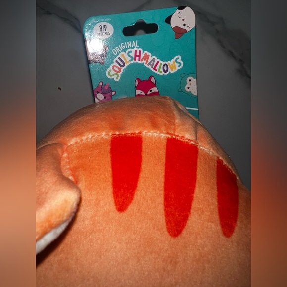 Gigi the Cat Slippers - Picture 3 of 3